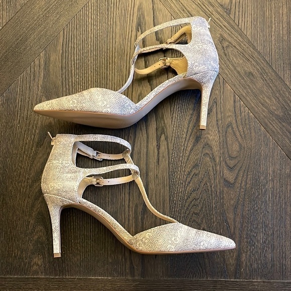 NWOT Nine West Scandal Snake Print T-Strap Pumps Size 9.5 - Picture 3 of 8